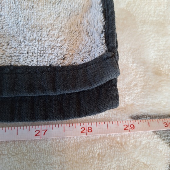 Vintage 90's NWO Wrestling Beach Towel Jay Franco New World Order Black Red - Picture 4 of 10